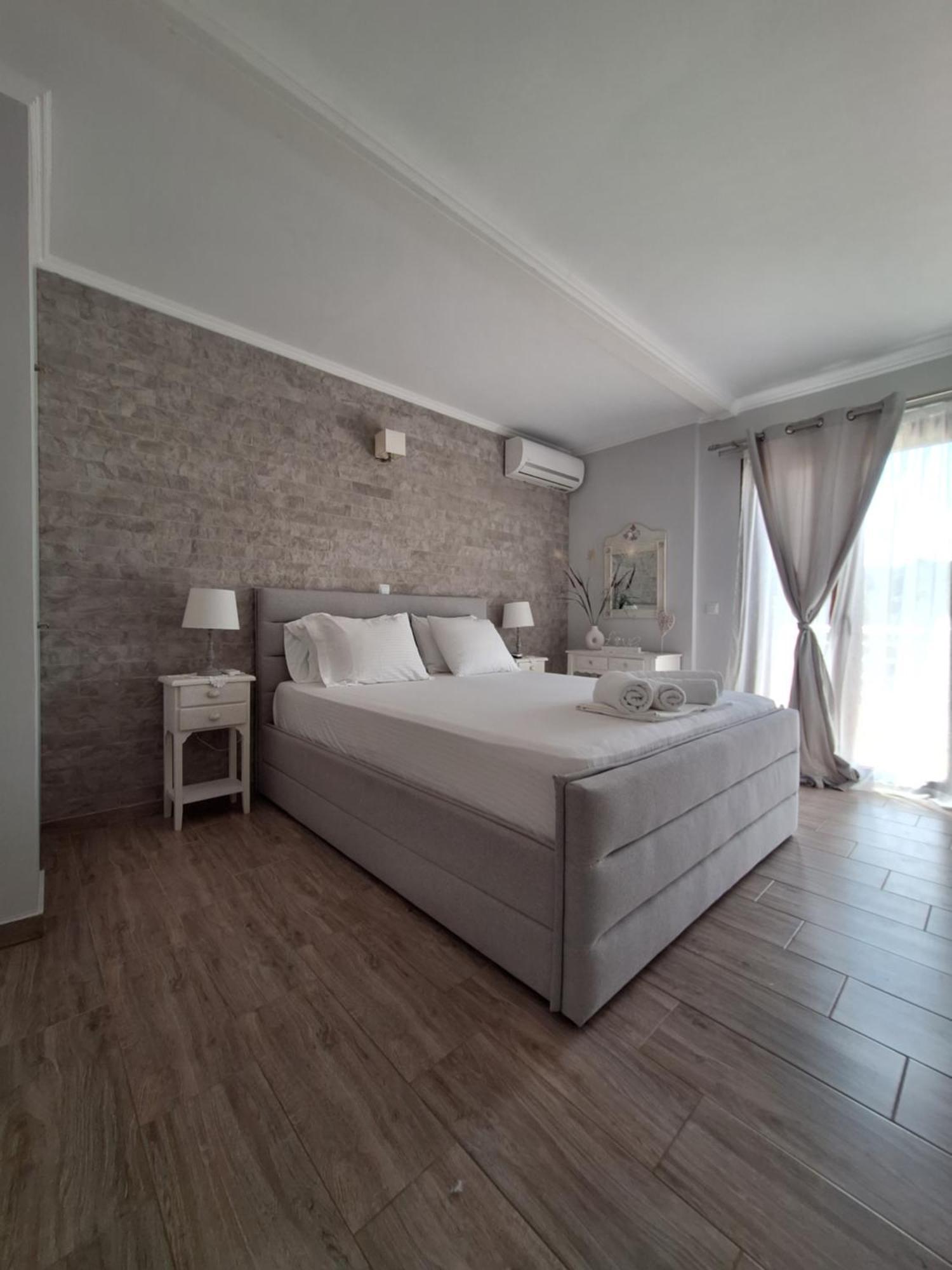 Ortensia Oziás Dış mekan fotoğraf